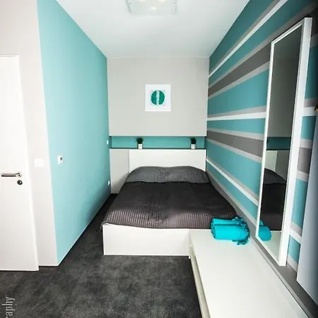 M7 Motel *